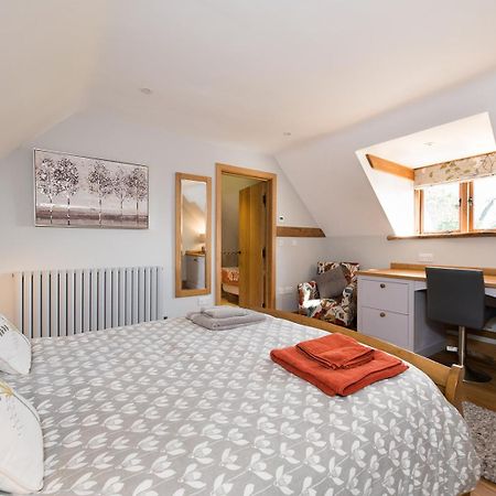 Exquisite Coach House Near Silverstone & Stowe Apartment Buckingham Exterior foto
