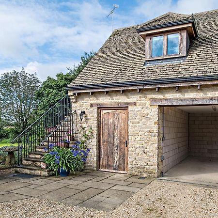 Exquisite Coach House Near Silverstone & Stowe Apartment Buckingham Exterior foto